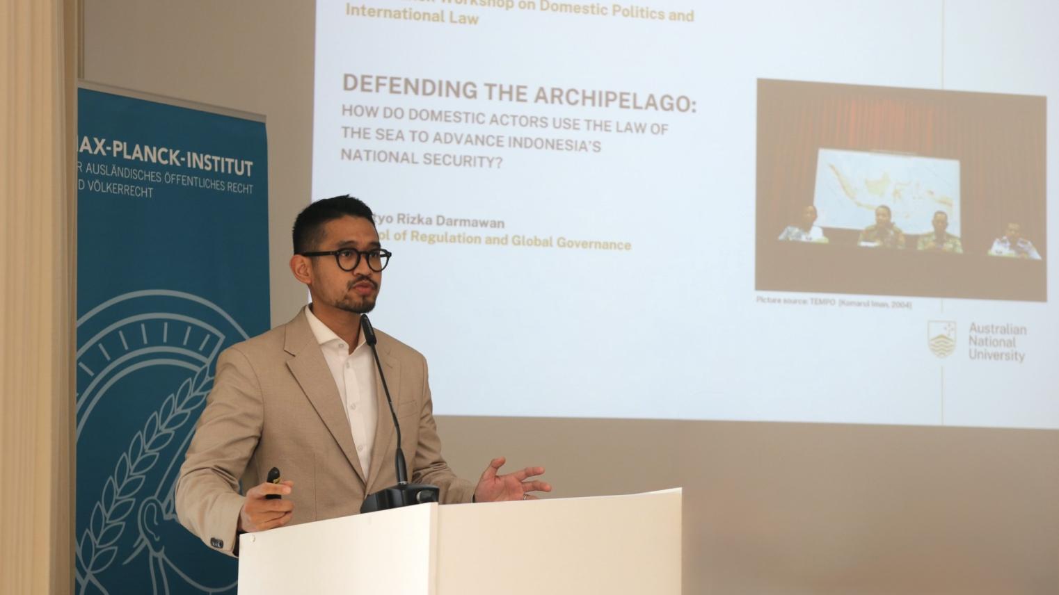 Aristyo Darmawan at the Conference on Comparative International Legal Policy